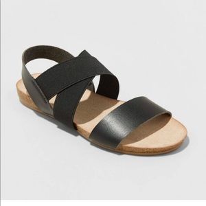 Black Universal Thread Sandals